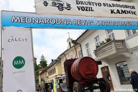 V Kamniku so bila na ogled starodobna vozila  (63)